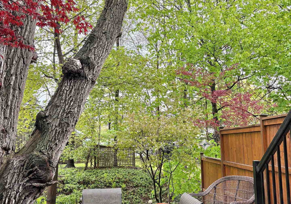 83-kerr-street-oakville-ontario-w13130016