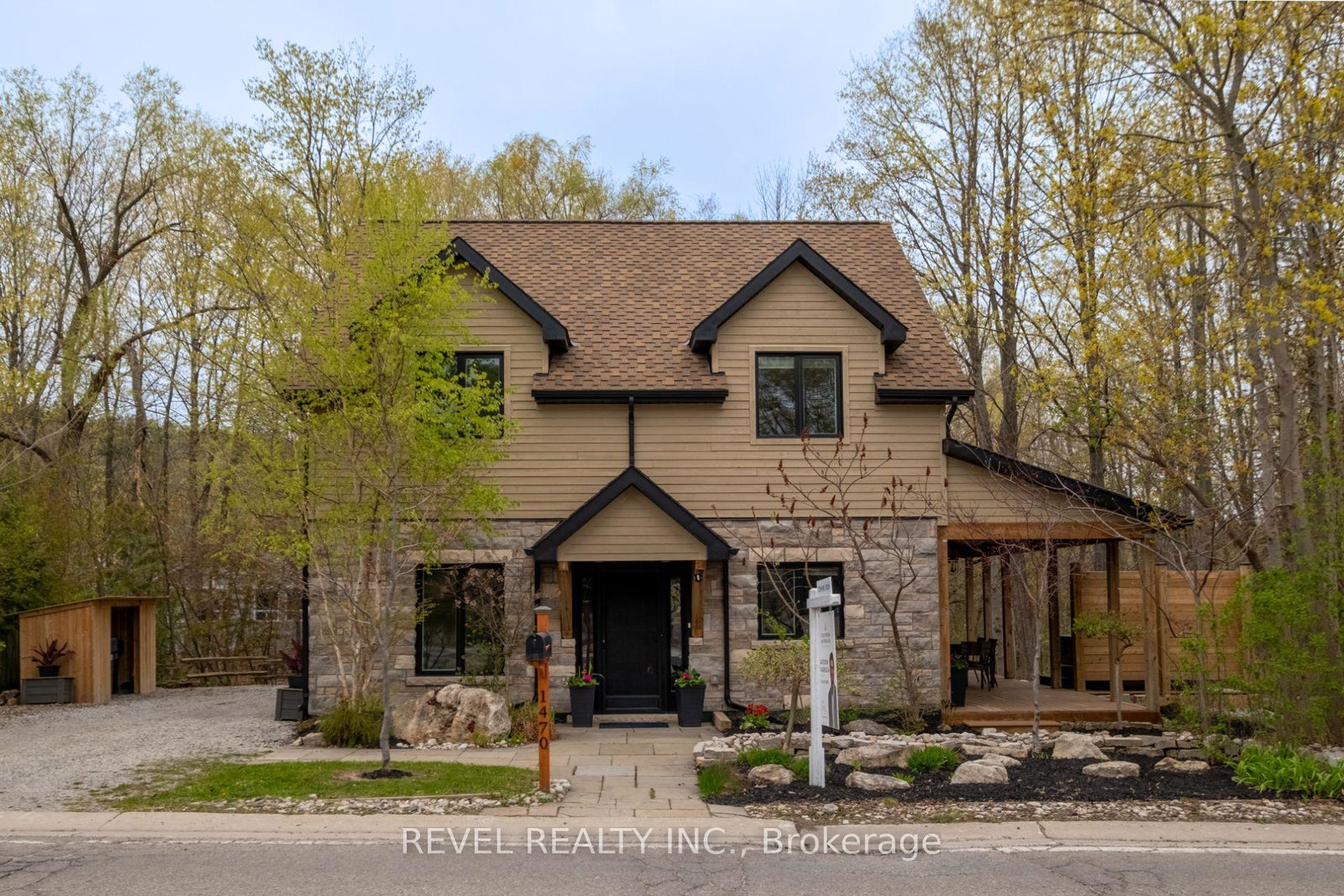 1470-queen-street-w-caledon-ontario-w13130114