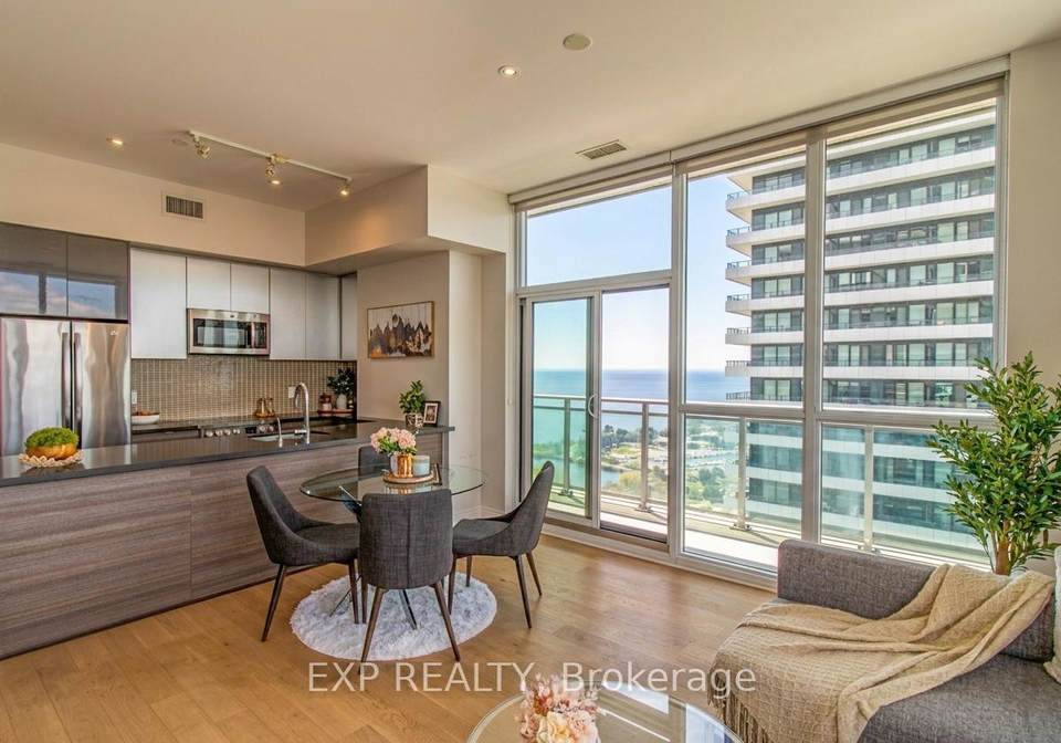 33-shore-breeze-drive-etobicoke-ontario-w13130220