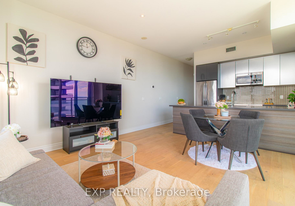 33-shore-breeze-drive-etobicoke-ontario-w13130220