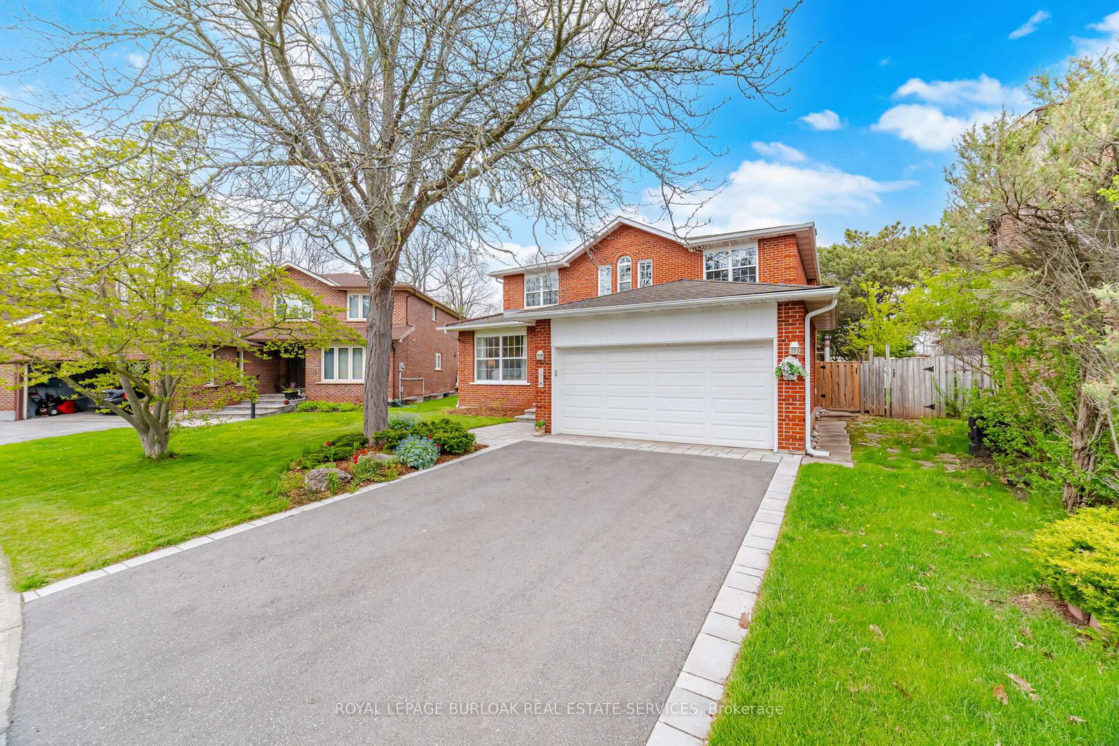 1219-priory-court-oakville-ontario-w13130226