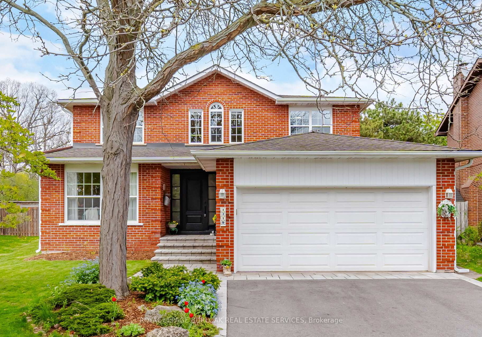 1219-priory-court-oakville-ontario-w13130226