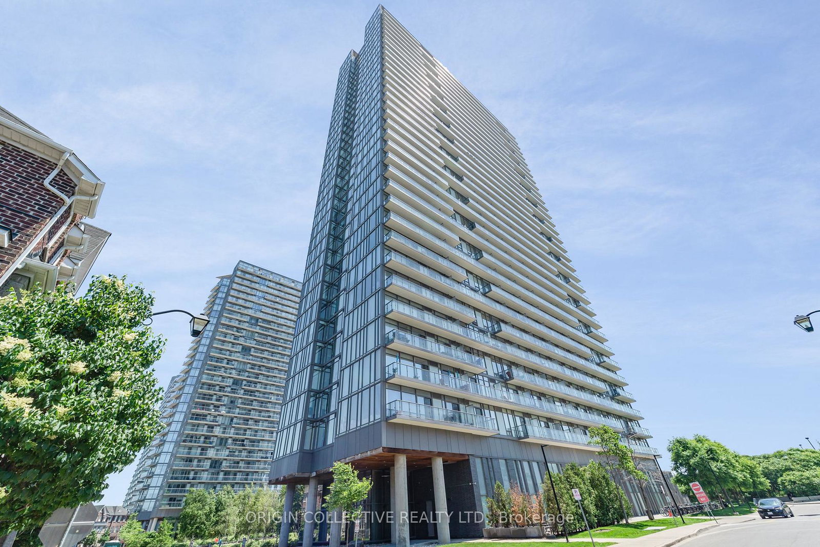 105-the-queensway-avenue-toronto-ontario-w13130242
