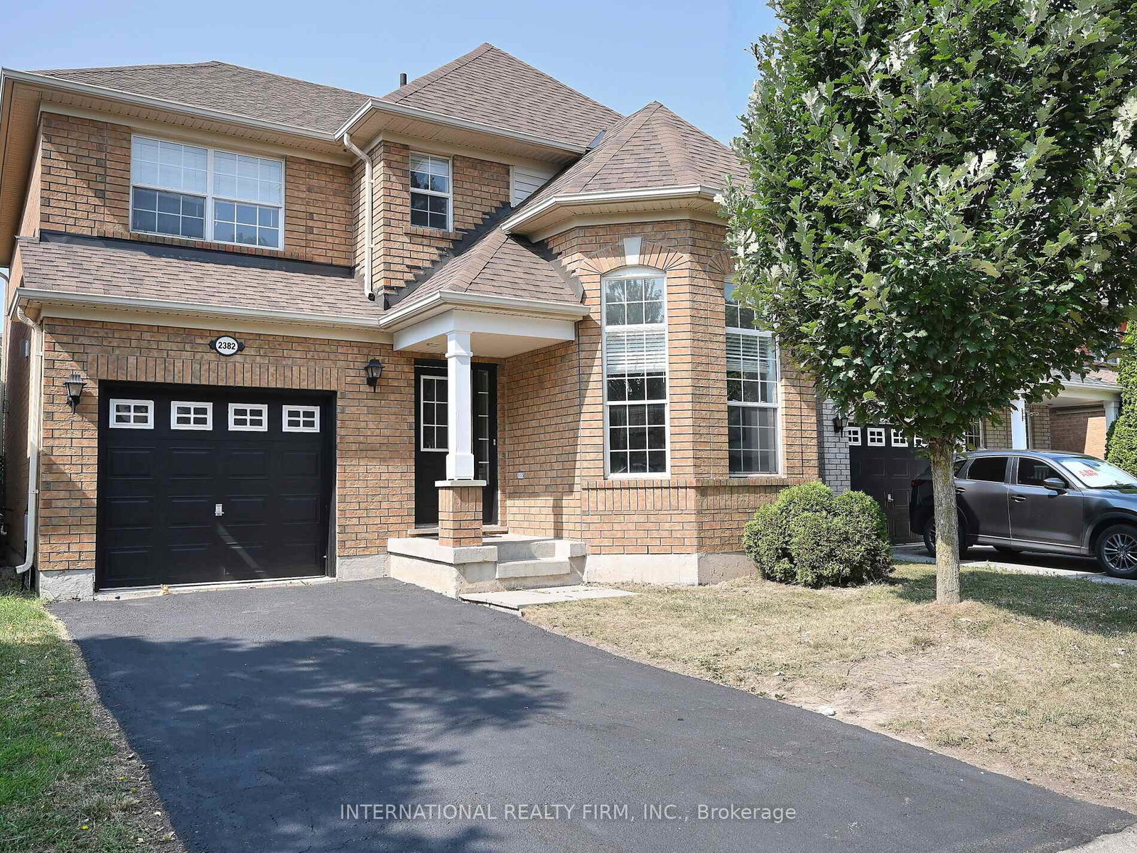2382-falkland-crescent-oakville-ontario-w13130250