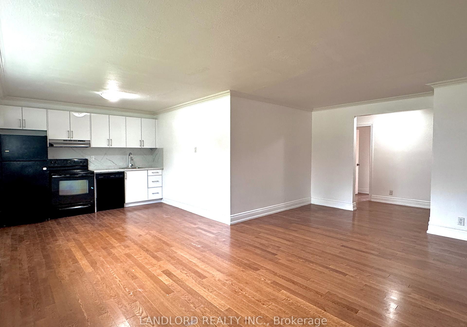 9trethewey-drive-north-york-ontario-w13130318