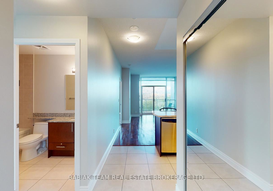 1900-lakeshore-boulevard-west-toronto-ontario-w13130402