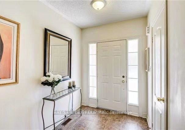 6035-bidwell-trail-mississauga-ontario-w13130470