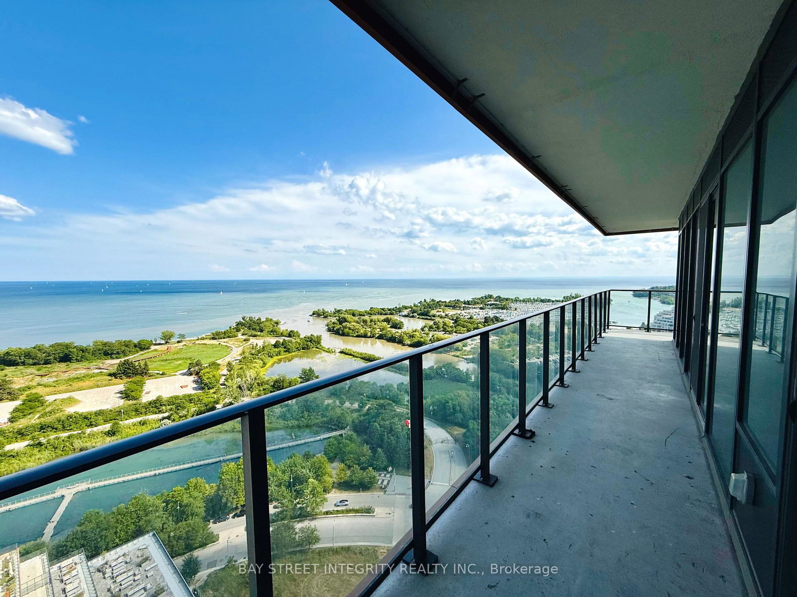 30-shore-breeze-drive-etobicoke-ontario-w13130522
