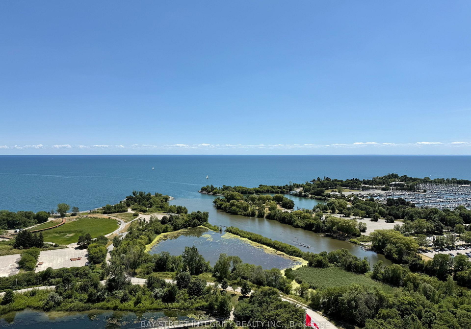 30-shore-breeze-drive-etobicoke-ontario-w13130522