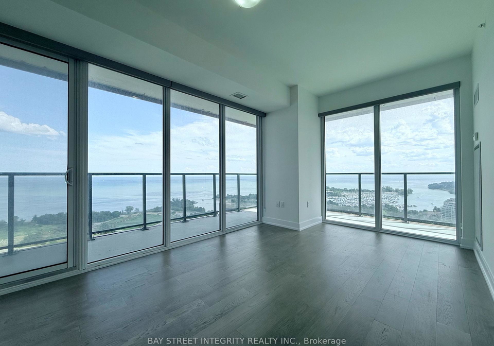 30-shore-breeze-drive-etobicoke-ontario-w13130522