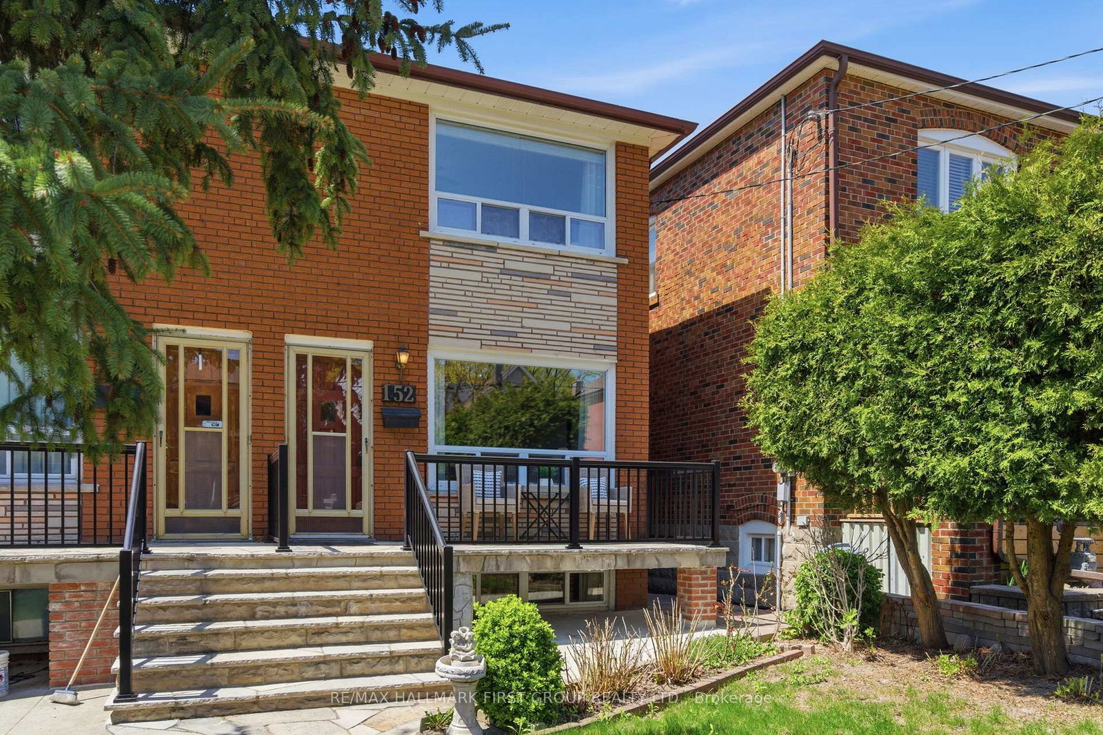 152-mcroberts-avenue-toronto-ontario-w13130558
