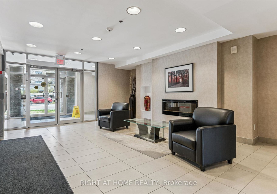 5317-upper-middle-road-burlington-ontario-w13130668