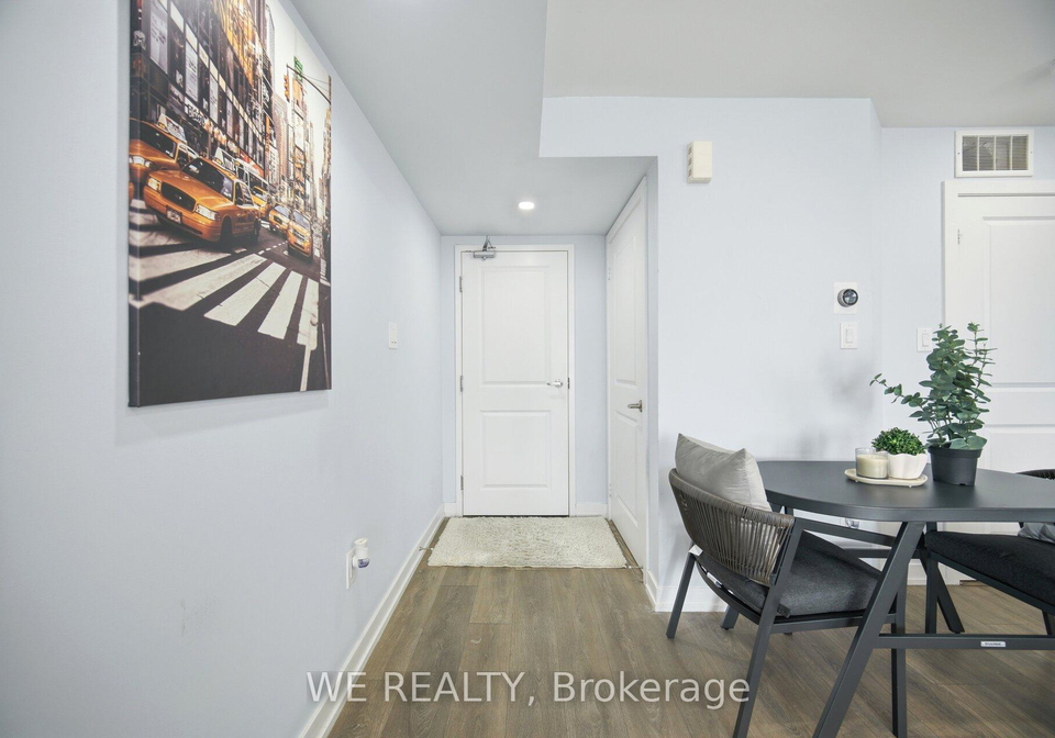 60-parrotta-drive-york-ontario-w13130704