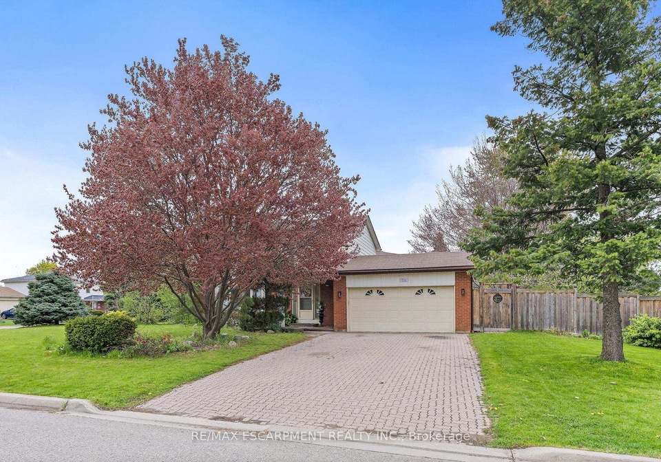 56-cavendish-crescent-brampton-ontario-w13130850