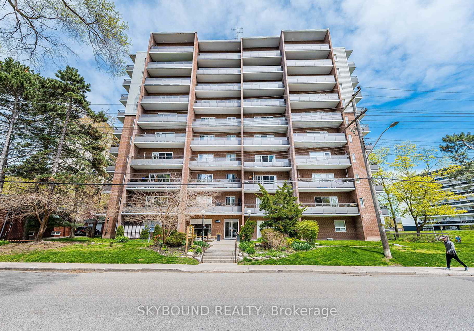 15-n-elizabeth-street-n-mississauga-ontario-w13130856
