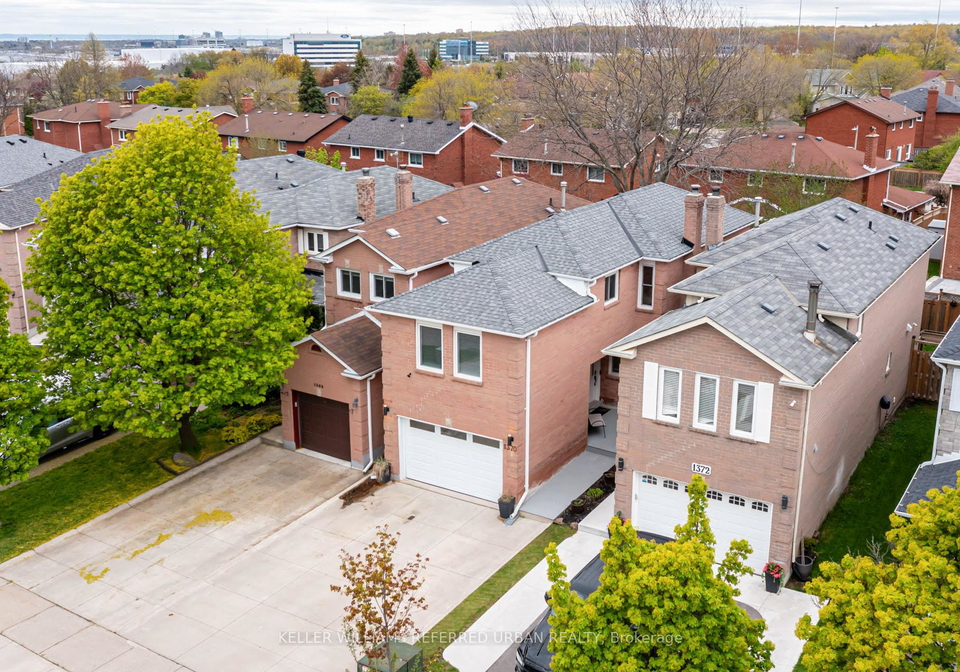 1370-hazel-mccleary-drive-oakville-ontario-w13130932