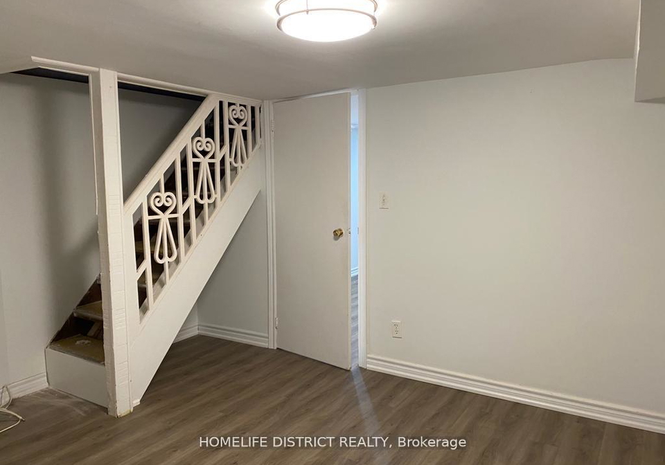 135-emerson-avenue-toronto-ontario-w13130972