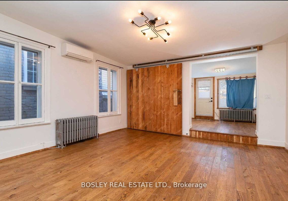 2994-dundas-street-w-toronto-ontario-w13131160
