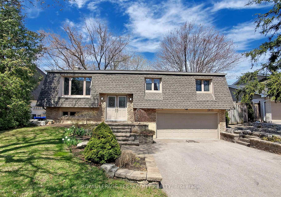 2055-waters-edge-drive-oakville-ontario-w13131282
