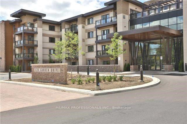 128-garden-drive-oakville-ontario-w13131288