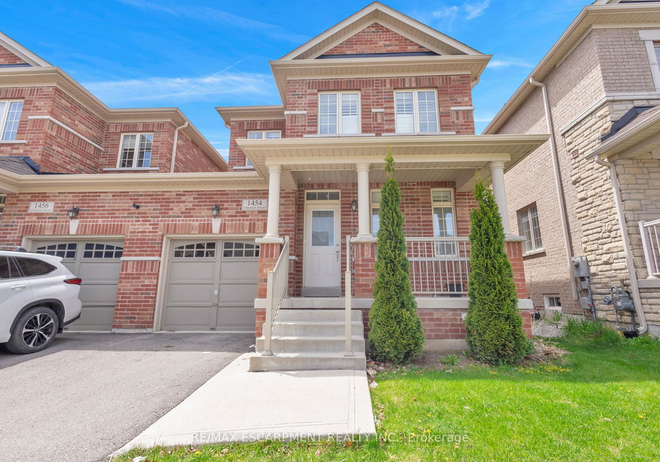 1454-chretien-street-milton-ontario-w13131298