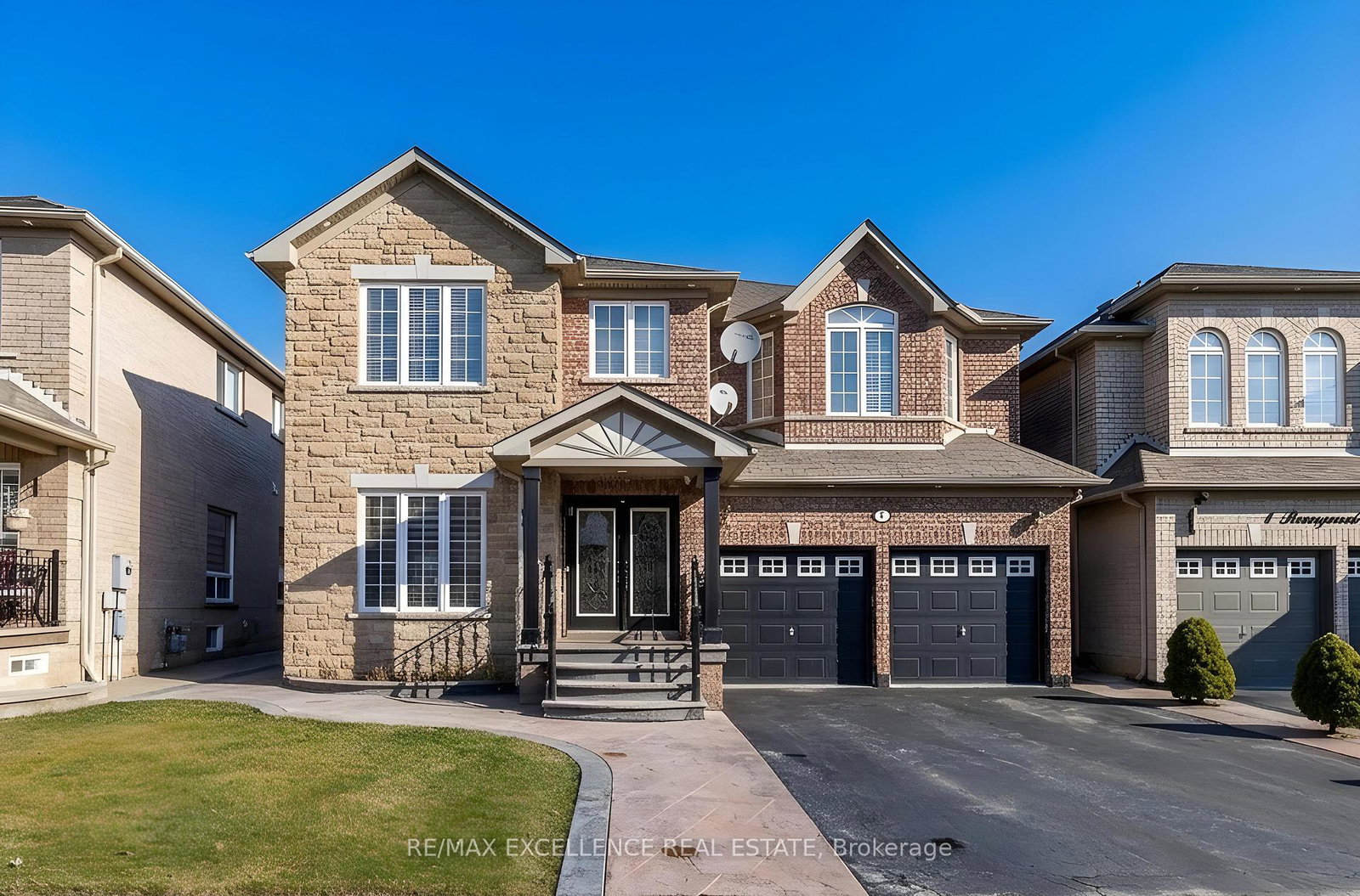 6-runnymede-crescent-brampton-ontario-w13131392