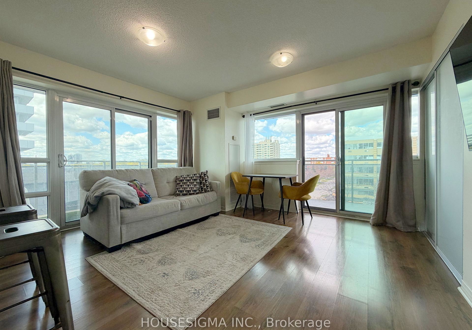 215-queen-street-e-brampton-ontario-w13131794