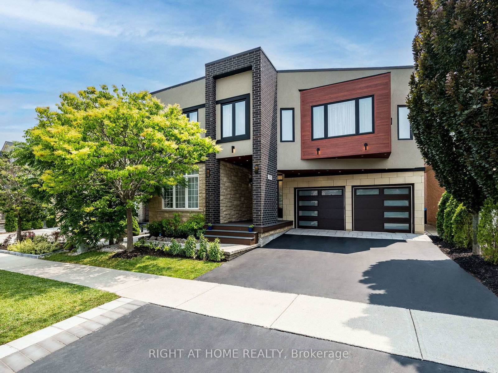 3176-stocksbridge-avenue-oakville-ontario-w13131812