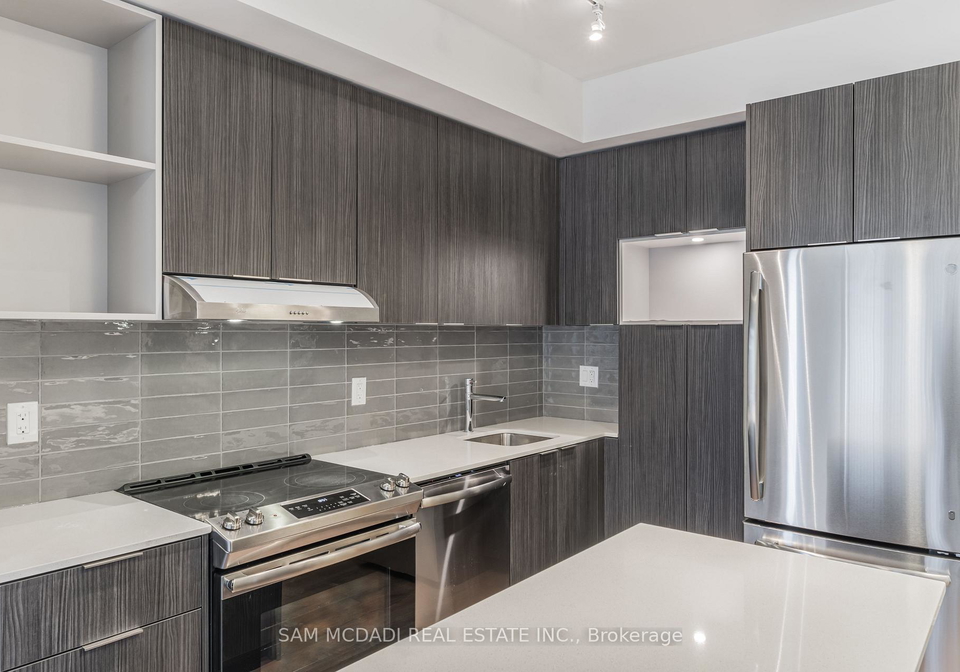 2520-eglinton-avenue-w-mississauga-ontario-w13131862