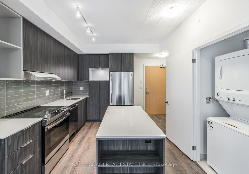 2520-eglinton-avenue-w-mississauga-ontario-w13131862