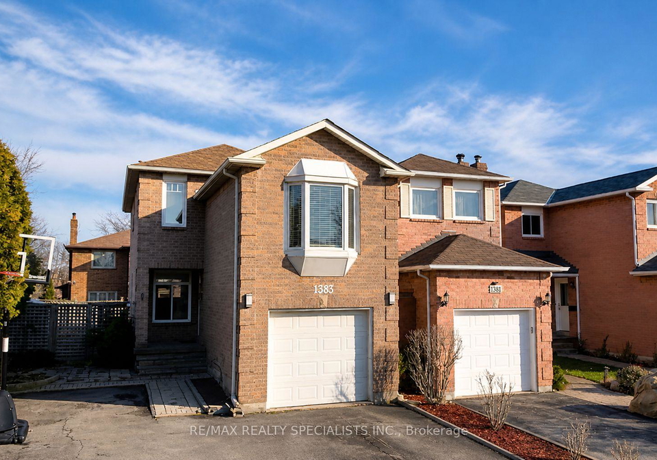 1383-hazel-mccleary-drive-oakville-ontario-w13132154