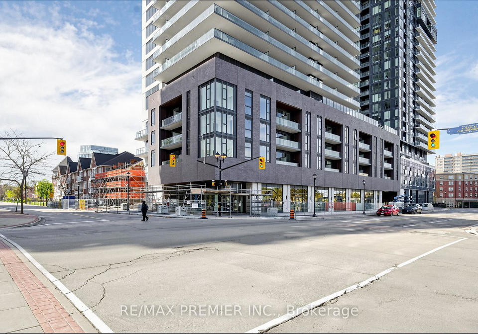 2075-lakeshore-road-burlington-ontario-w13132214
