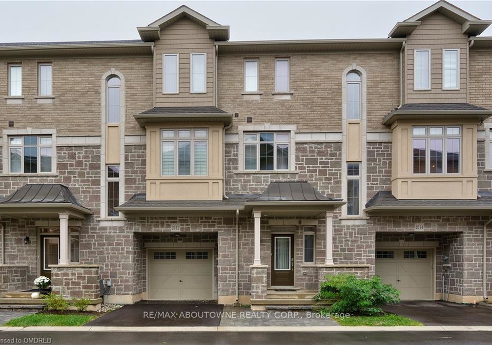 2012-deerview-oakville-ontario-w13132282