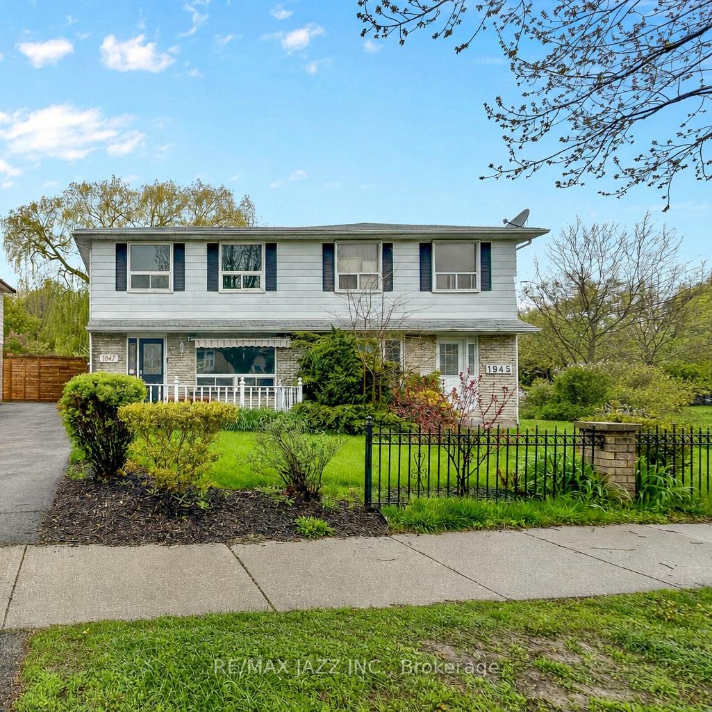 1947-bonnymede-drive-mississauga-ontario-w13132292