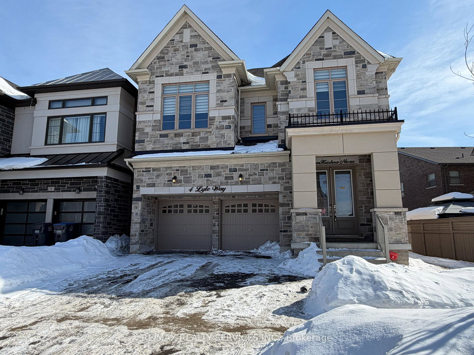 4-lyle-way-brampton-ontario-w13132468