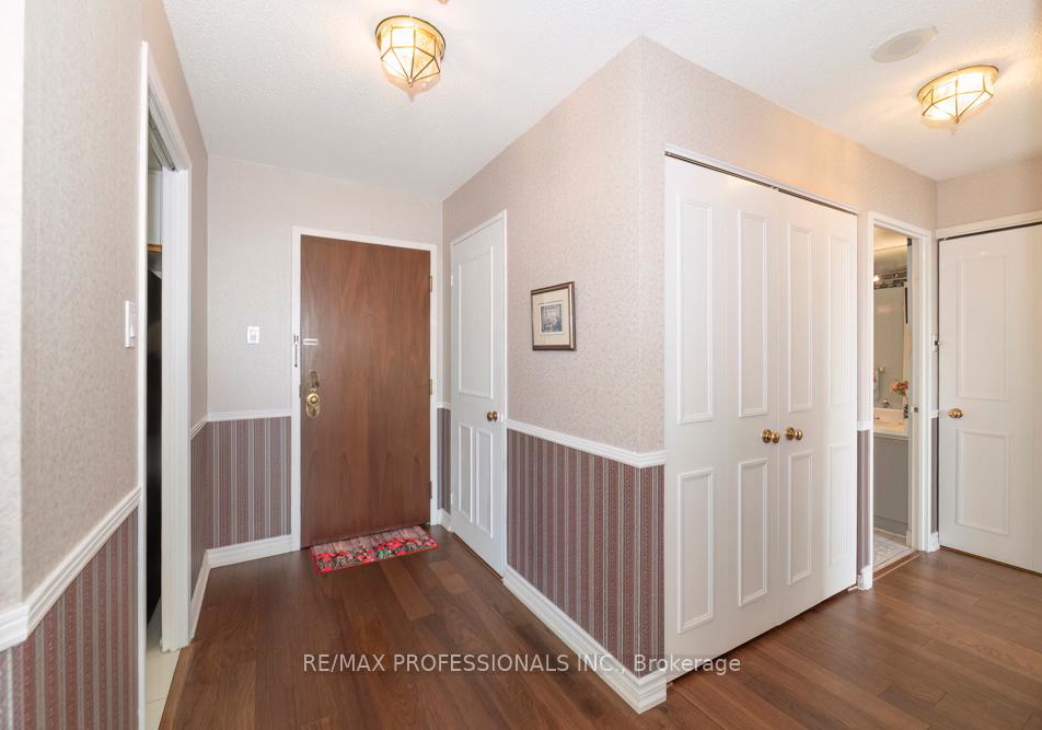 1320-islington-avenue-etobicoke-ontario-w13132530