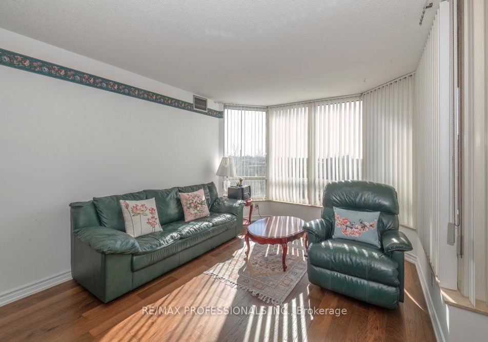 1320-islington-avenue-etobicoke-ontario-w13132530