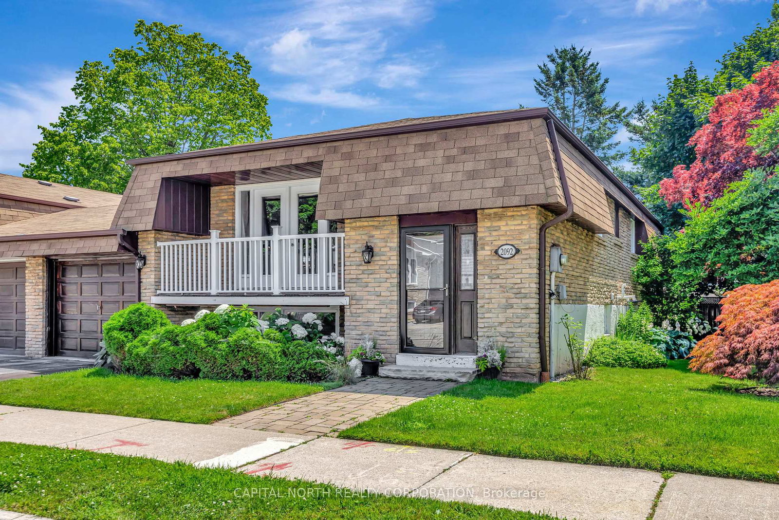 2092-marine-drive-oakville-ontario-w13132602