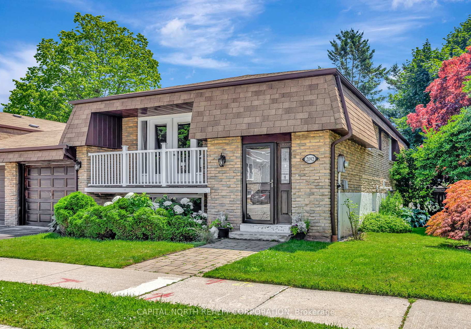 2092-marine-drive-oakville-ontario-w13132602