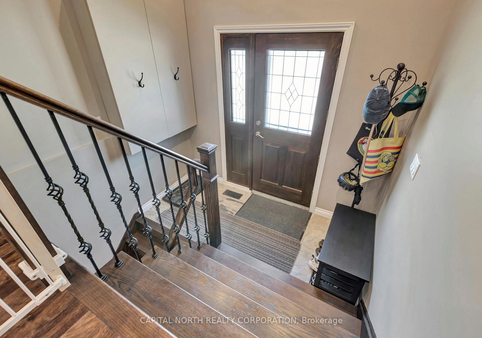 2092-marine-drive-oakville-ontario-w13132602
