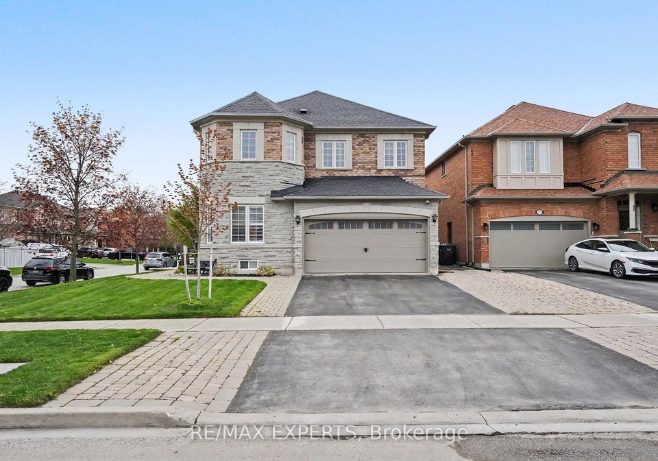 2-ironhorse-crescent-caledon-ontario-w13132748