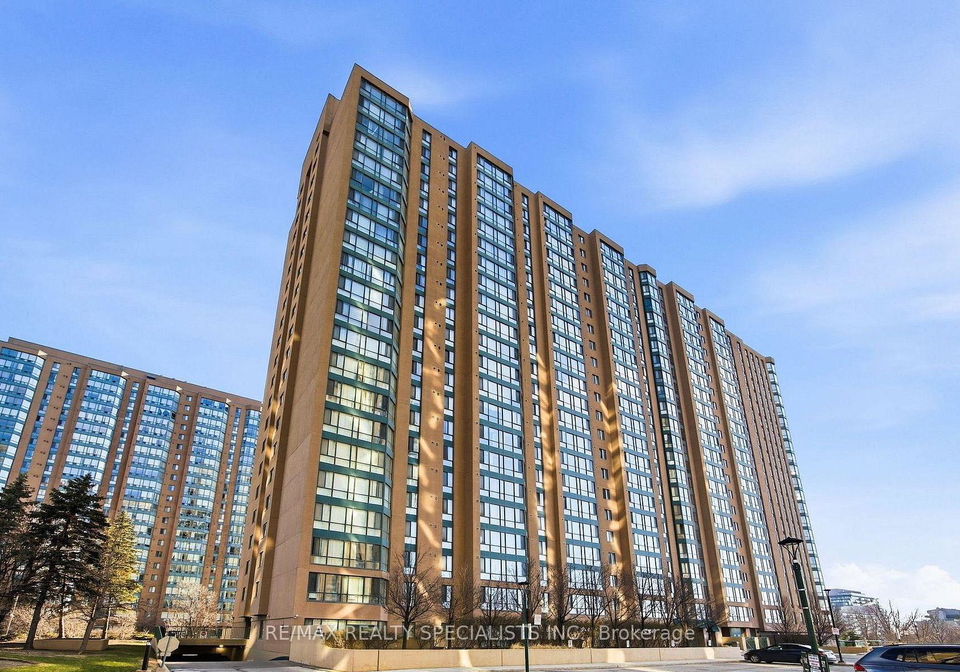145-hillcrest-avenue-mississauga-ontario-w13133008