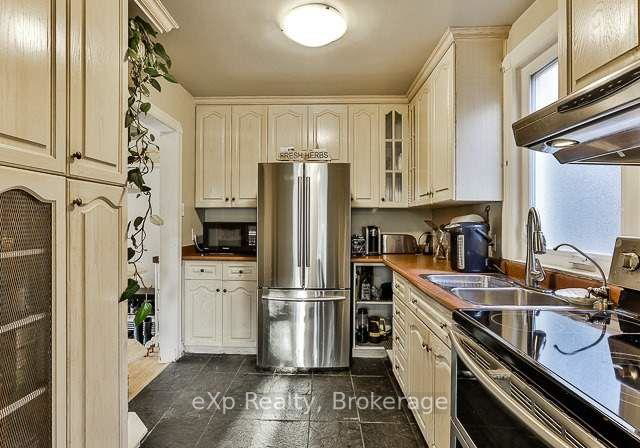 36-second-street-etobicoke-ontario-w13133158