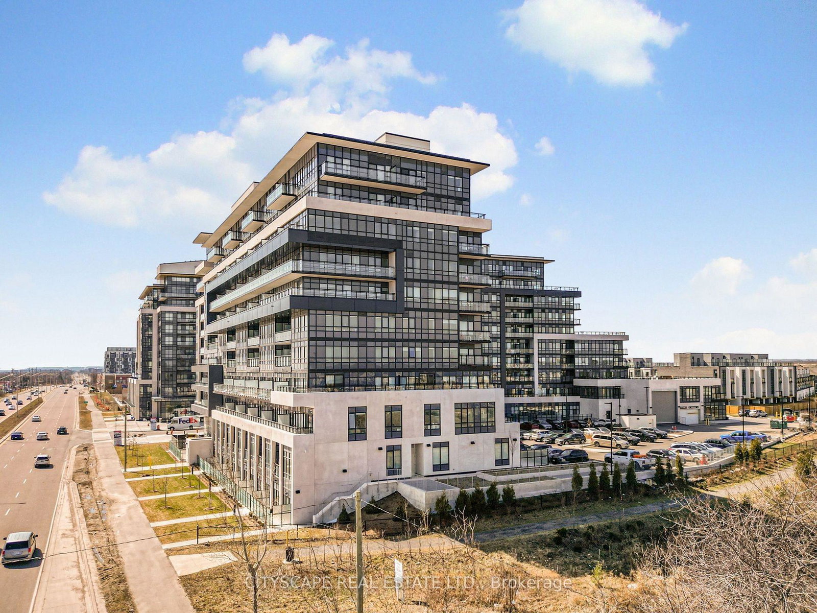395-dundas-street-w-oakville-ontario-w13133164