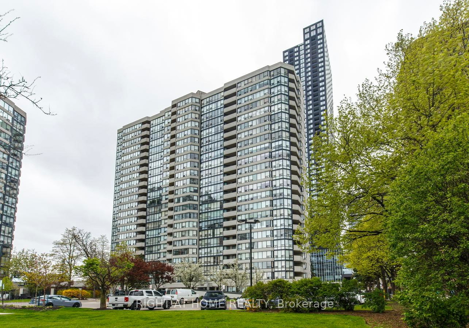 330-rathburn-road-w-mississauga-ontario-w13133292