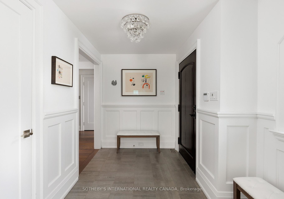 10-queen-marys-drive-etobicoke-ontario-w13133296