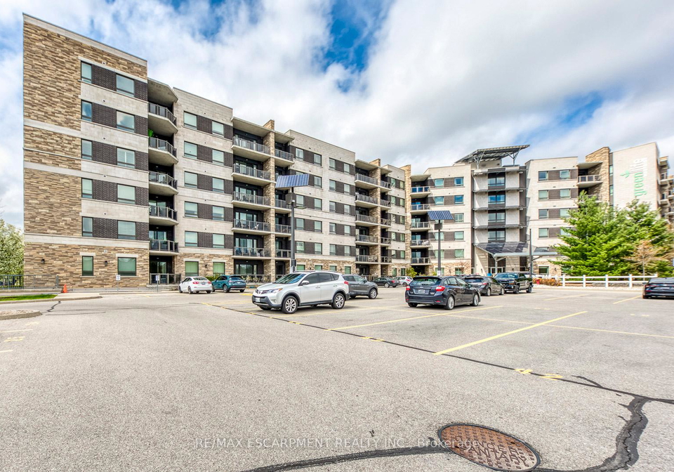 33-whitmer-street-milton-ontario-w13133406