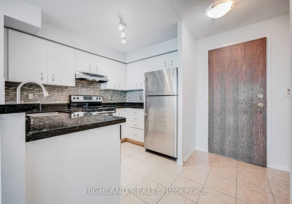 2545-erin-centre-boulevard-mississauga-ontario-w13133578