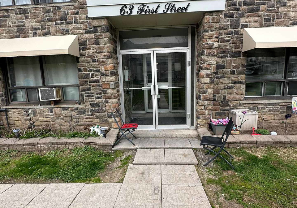 63-first-street-orangeville-ontario-w13133590