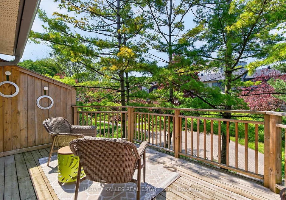 1060-walden-circle-mississauga-ontario-w13134250